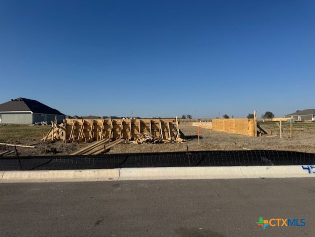 454 Pipe Creek Drive, Temple, TX 76502