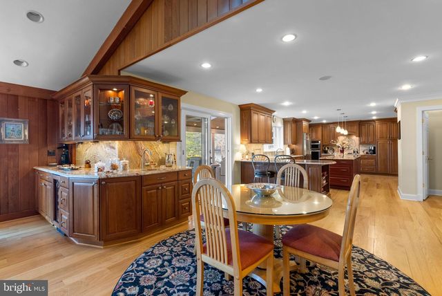 531 POINT FIELD DR, Millersville, MD 21108