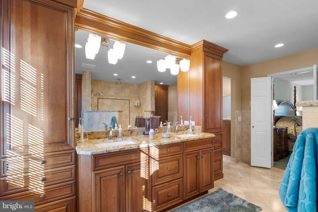 531 POINT FIELD DR, Millersville, MD 21108