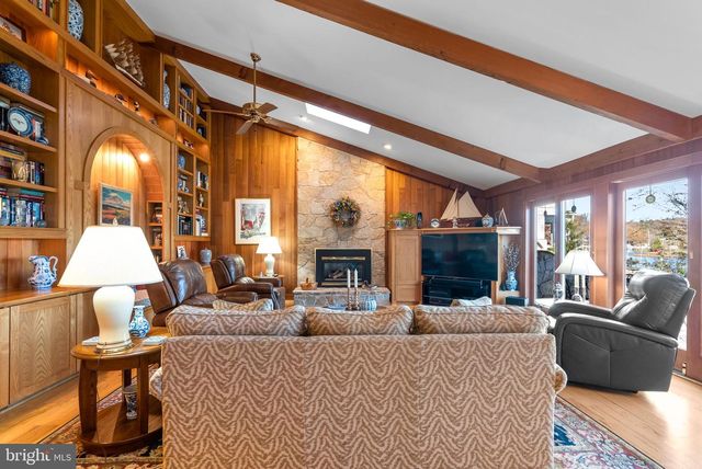 531 POINT FIELD DR, Millersville, MD 21108