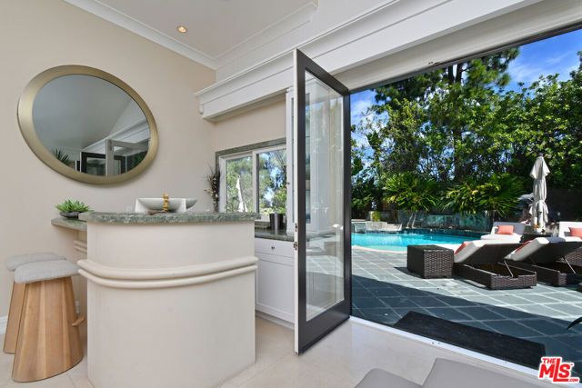 3848 Alonzo Avenue, Encino (los Angeles), CA 91316