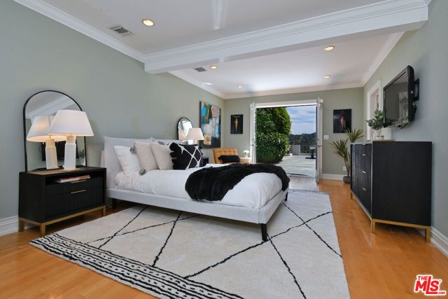 3848 Alonzo Avenue, Encino (los Angeles), CA 91316