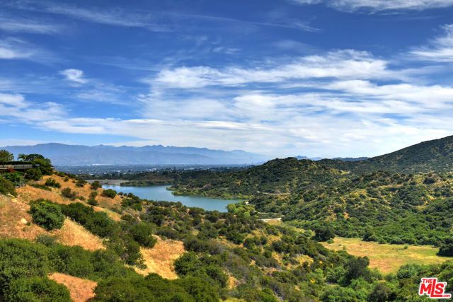 3848 Alonzo Avenue, Encino (los Angeles), CA 91316