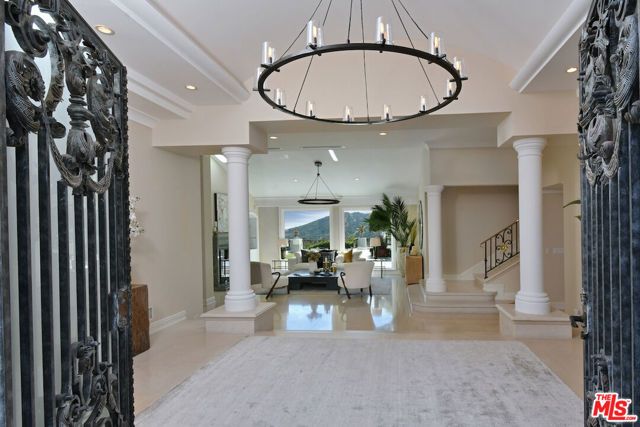 3848 Alonzo Avenue, Encino (los Angeles), CA 91316