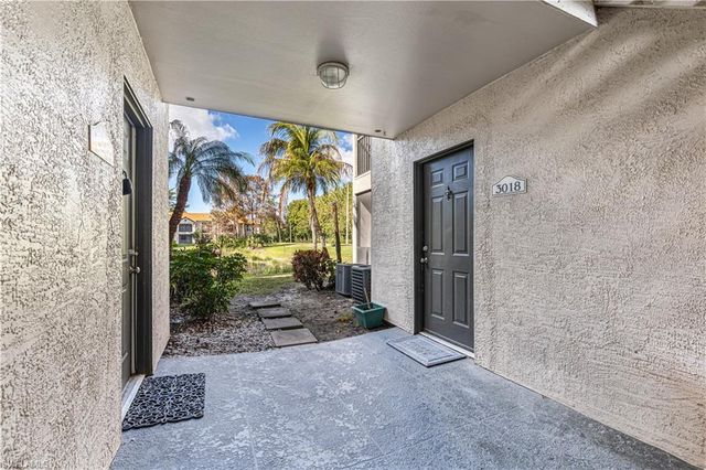 2094 Arbour Walk CIR 3018, Naples, FL 34109