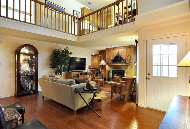 4064 Windhaven Lane, Dallas, TX 75287