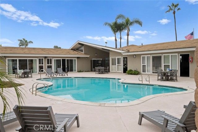6550 Ponto Drive 17, Carlsbad, CA 92011