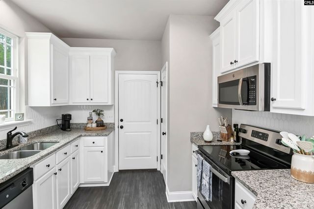 1047 Scooter Bridge Road, Batesburg, SC 29006