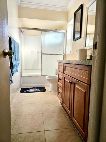6410 KIMBERLY Boulevard, North Lauderdale, FL 33068