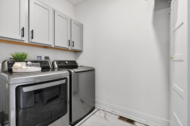 14016 S Sheridan Trail, Homer Glen, IL 60491