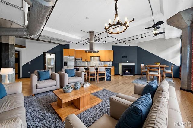 1619 Washington Avenue 803, St Louis, MO 63103