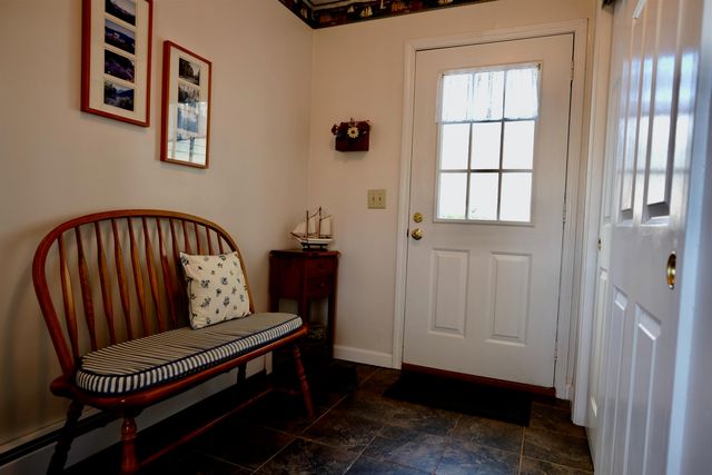 169 Portsmouth St Unit 4, Concord, NH 03301