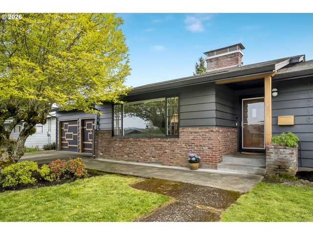 11710 Ne FARGO Ct, Portland, OR 97220