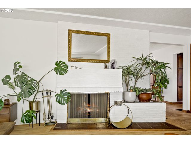 11710 Ne FARGO Ct, Portland, OR 97220