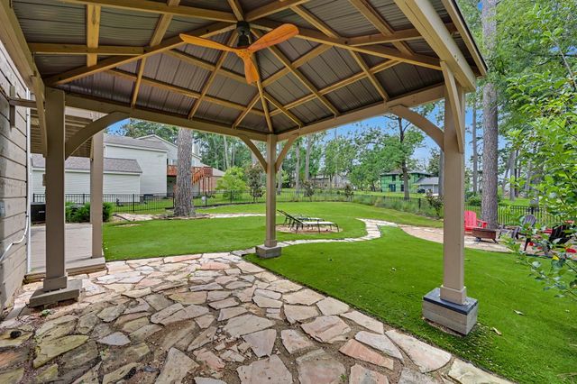 15211 Jamaica Drive, Willis, TX 77318