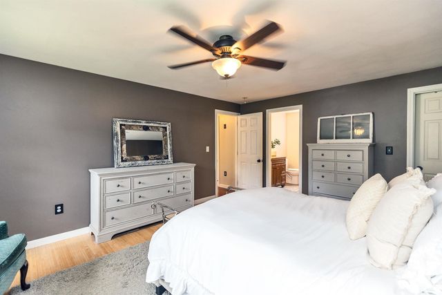 22 Sarah Drive, Merrimack, NH 03054