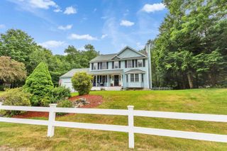 22 Sarah Drive, Merrimack, NH 03054
