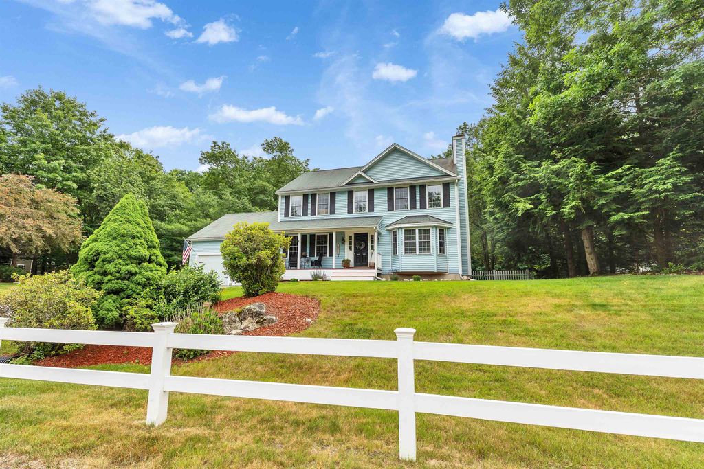 22 Sarah Drive, Merrimack, NH 03054