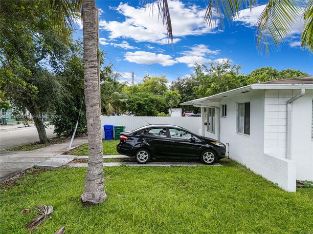 301 NW 34th Street, Miami, FL 33127