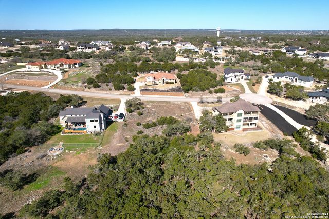 323 Valley Lodge, New Braunfels, TX 78132