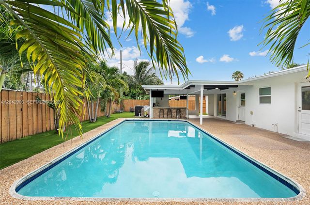 1250 NE 23rd Place, Pompano Beach, FL 33064