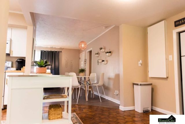 2820 S 33rd Street, Lincoln, NE 68506