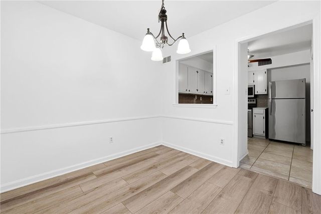 123 Maison NW Place, Atlanta, GA 30327