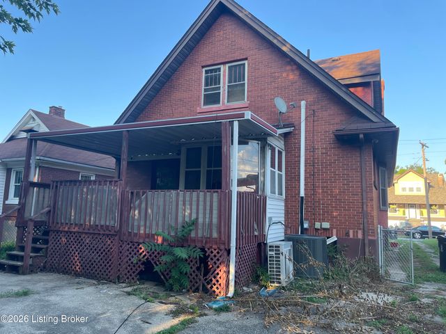114 N 36th St, Louisville, KY 40212