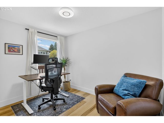 711 W 24TH St, Vancouver, WA 98660