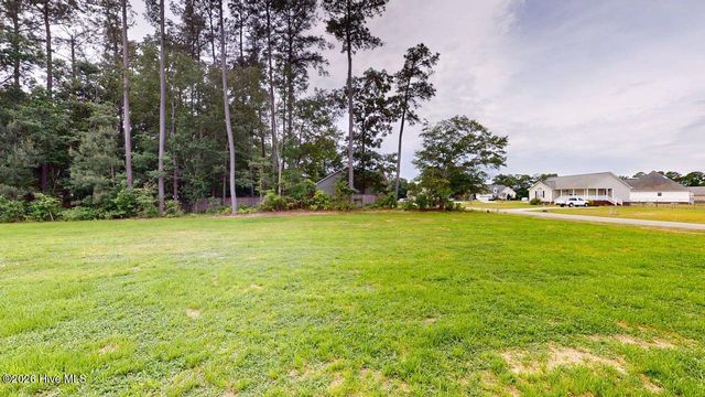 204 Grace'S Farm Road, La Grange, NC 28551