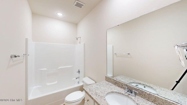 204 Grace'S Farm Road, La Grange, NC 28551