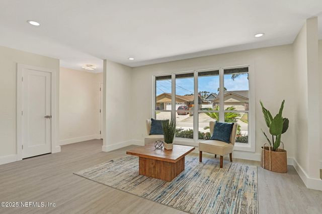 4109 TIDEVIEW Drive, Jacksonville, FL 32250