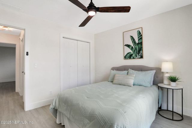 4109 TIDEVIEW Drive, Jacksonville, FL 32250