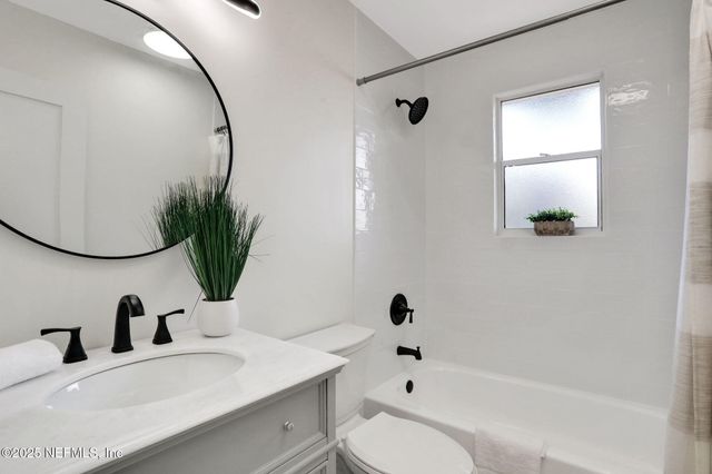 4109 TIDEVIEW Drive, Jacksonville, FL 32250