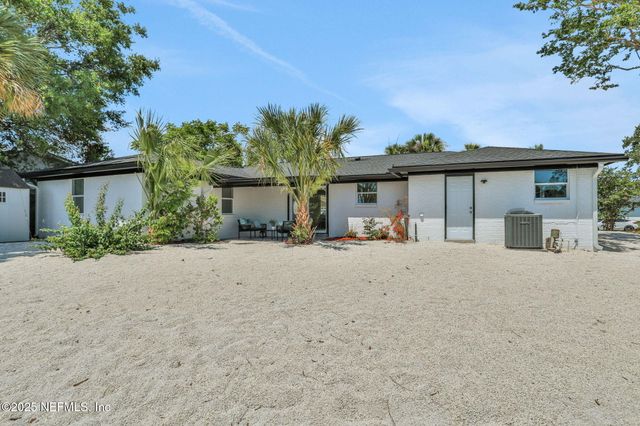 4109 TIDEVIEW Drive, Jacksonville, FL 32250