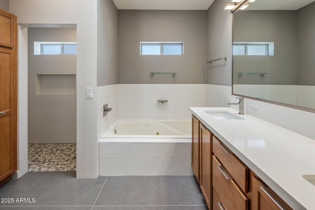 7727 E VALLEY VIEW Road, Scottsdale, AZ 85250