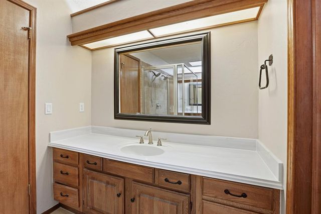 2008 Brookwood Place, Edmond, OK 73034