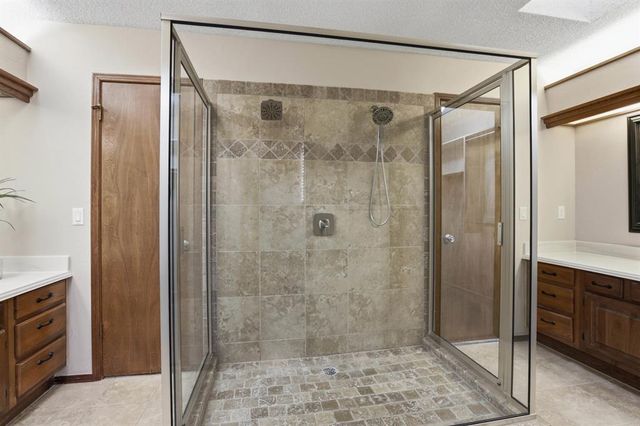 2008 Brookwood Place, Edmond, OK 73034