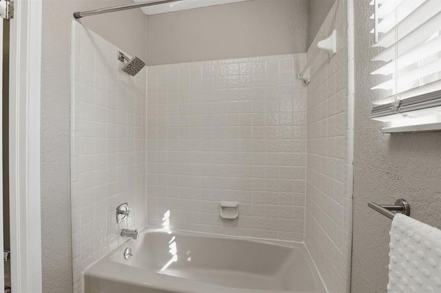 2008 Brookwood Place, Edmond, OK 73034