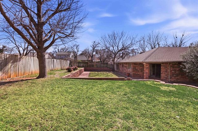 2008 Brookwood Place, Edmond, OK 73034
