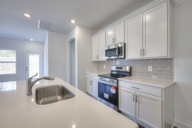 520 Misty Creek Court, Nashville, TN 37207