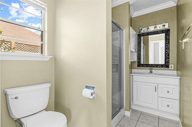 1457 Confederate Road, Houston, TX 77055
