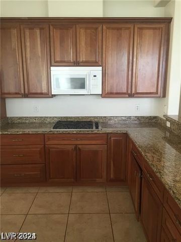 6245 Hawthorn Woods Avenue, Las Vegas, NV 89130