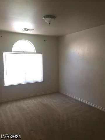 6245 Hawthorn Woods Avenue, Las Vegas, NV 89130