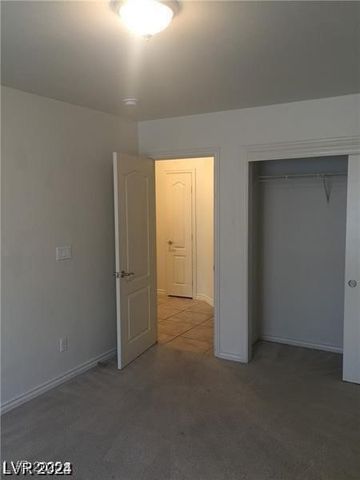 6245 Hawthorn Woods Avenue, Las Vegas, NV 89130