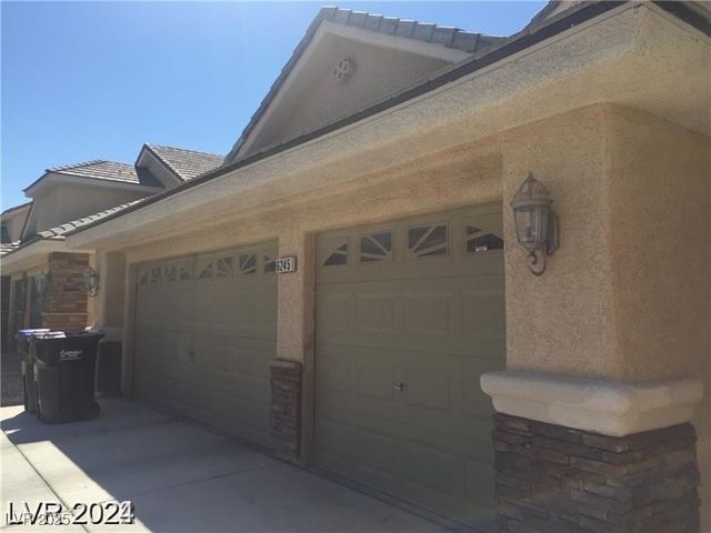 6245 Hawthorn Woods Avenue, Las Vegas, NV 89130