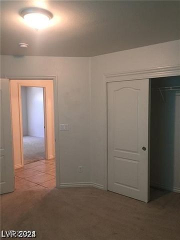 6245 Hawthorn Woods Avenue, Las Vegas, NV 89130