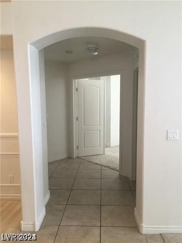 6245 Hawthorn Woods Avenue, Las Vegas, NV 89130