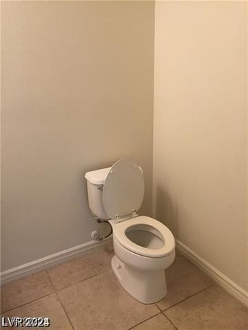 6245 Hawthorn Woods Avenue, Las Vegas, NV 89130