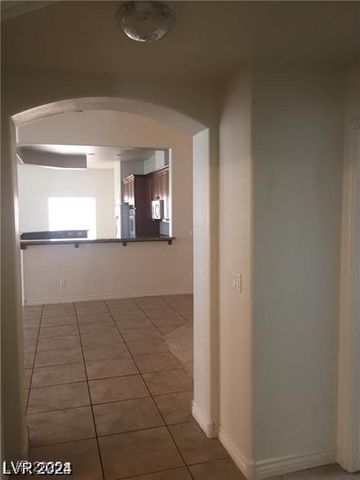 6245 Hawthorn Woods Avenue, Las Vegas, NV 89130